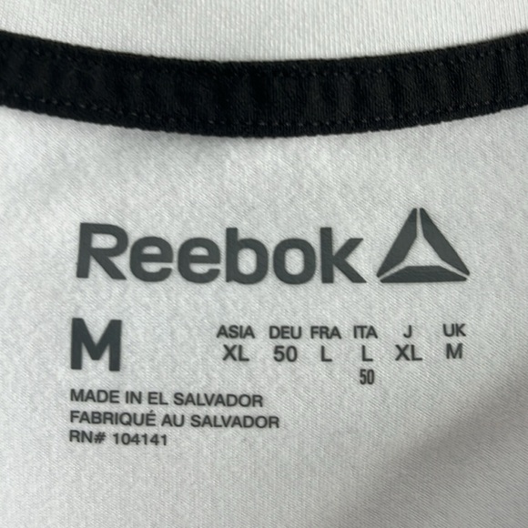 Reebok long sleeve white athletic top women’s size medium - Picture 2 of 4